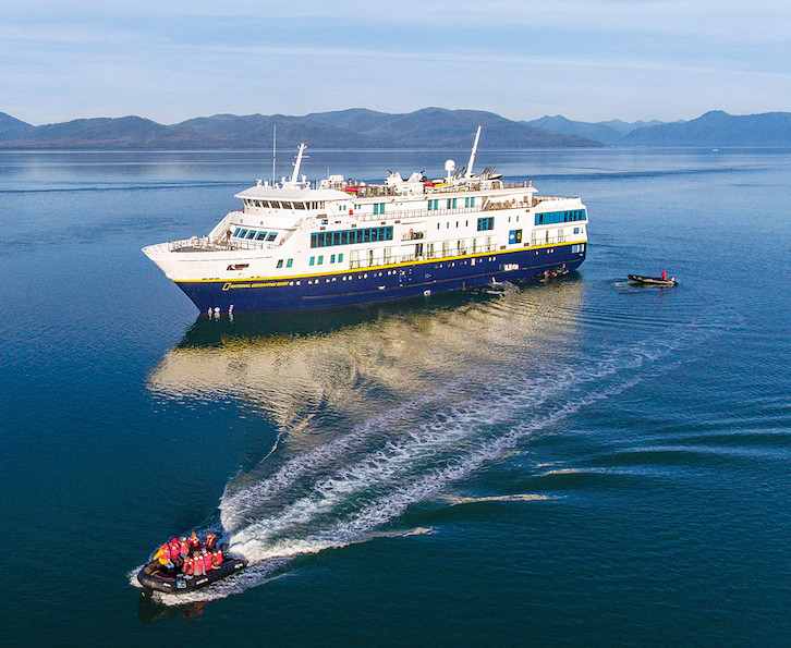 National Geographic Venture 02 Lindblad Baja